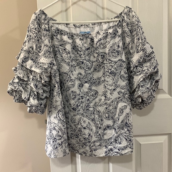 CeCe Tops - Cece Wide Neck Ruffle 1/2 Sleeve Floral On or Off Shoulder Blouse Large